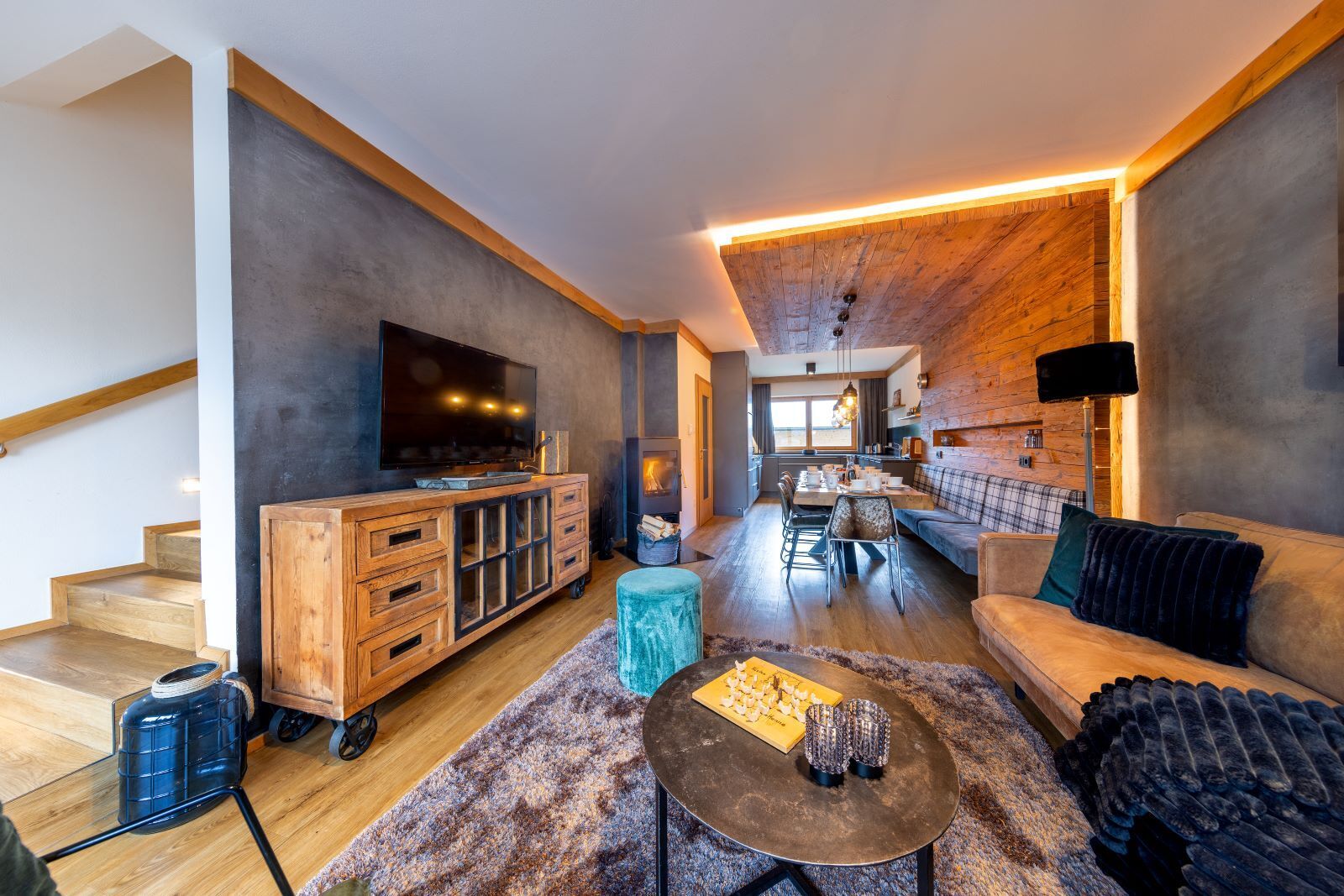 Chalet 3 Interiors—Warmth, Views & Austrian Alpine Comfort in zillertal arena