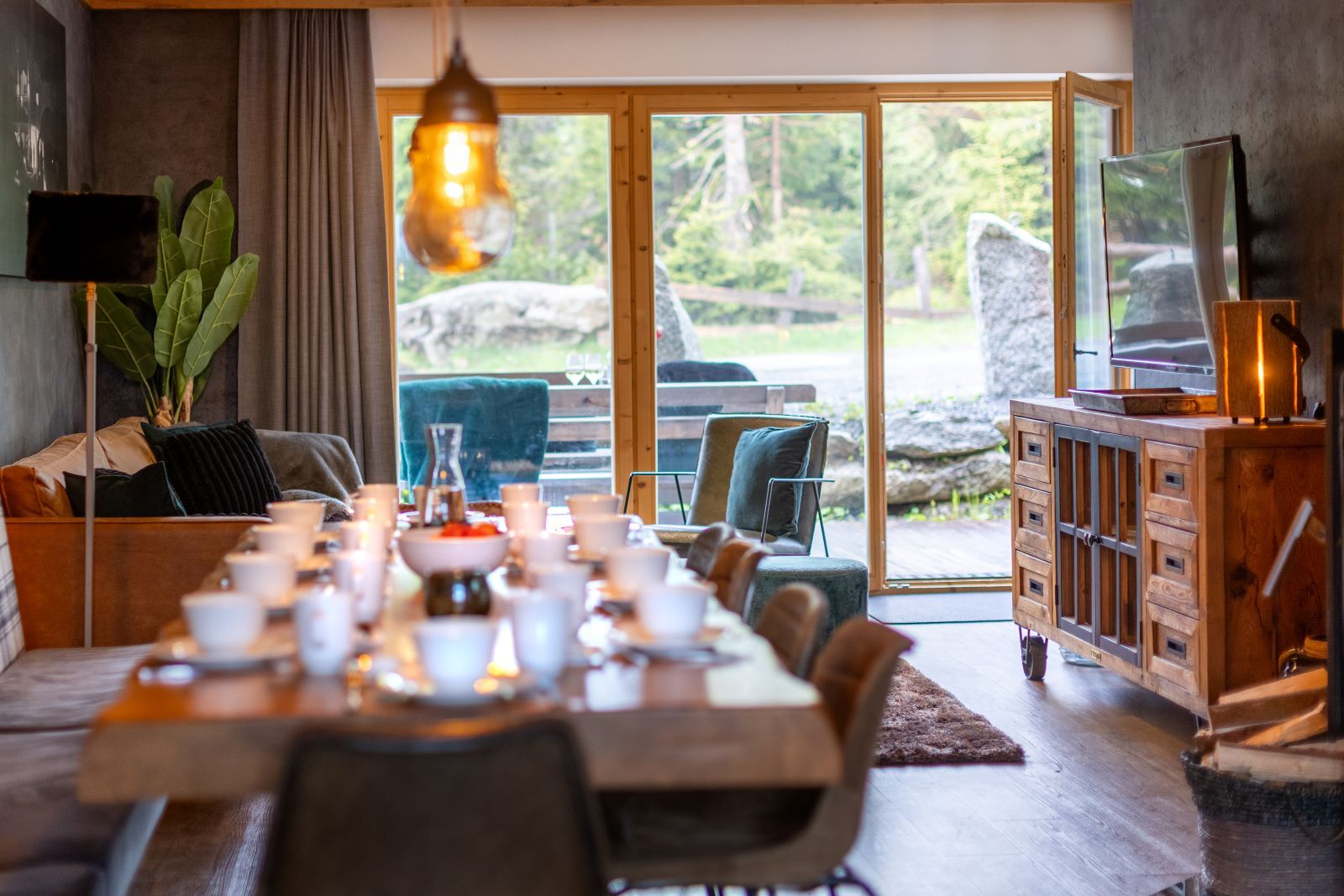 CZA_03_012.jpg CZA_03_012.jpg