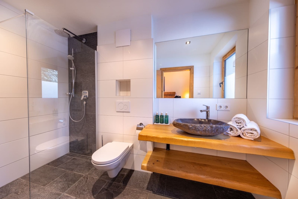Chalet_Zillertal_Arena_XL_Zimmer_1_3_.jpg