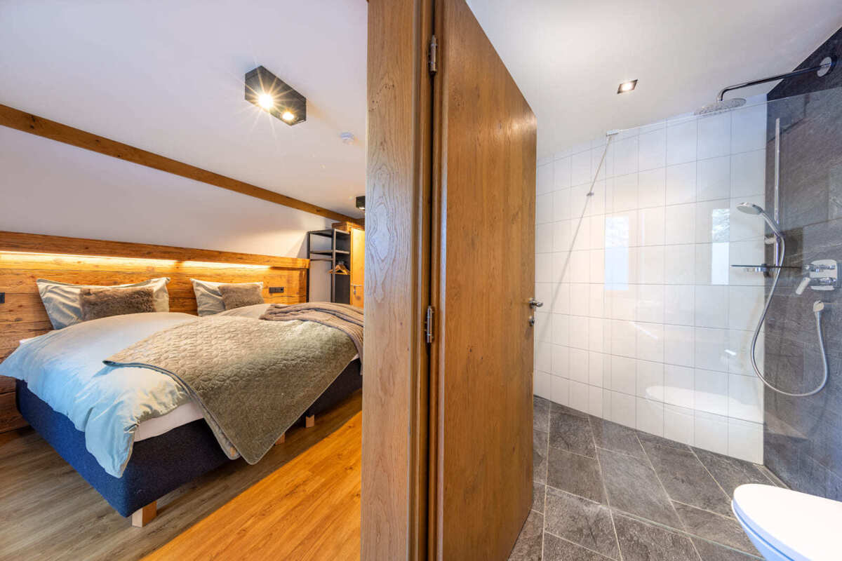 Chalet_Zillertal_Arena_XL_Zimmer_2_2_.jpg