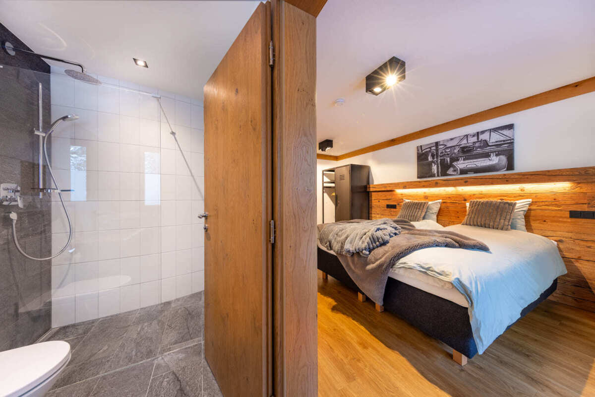 Chalet_Zillertal_Arena_XL_Zimmer_3_1_.jpg