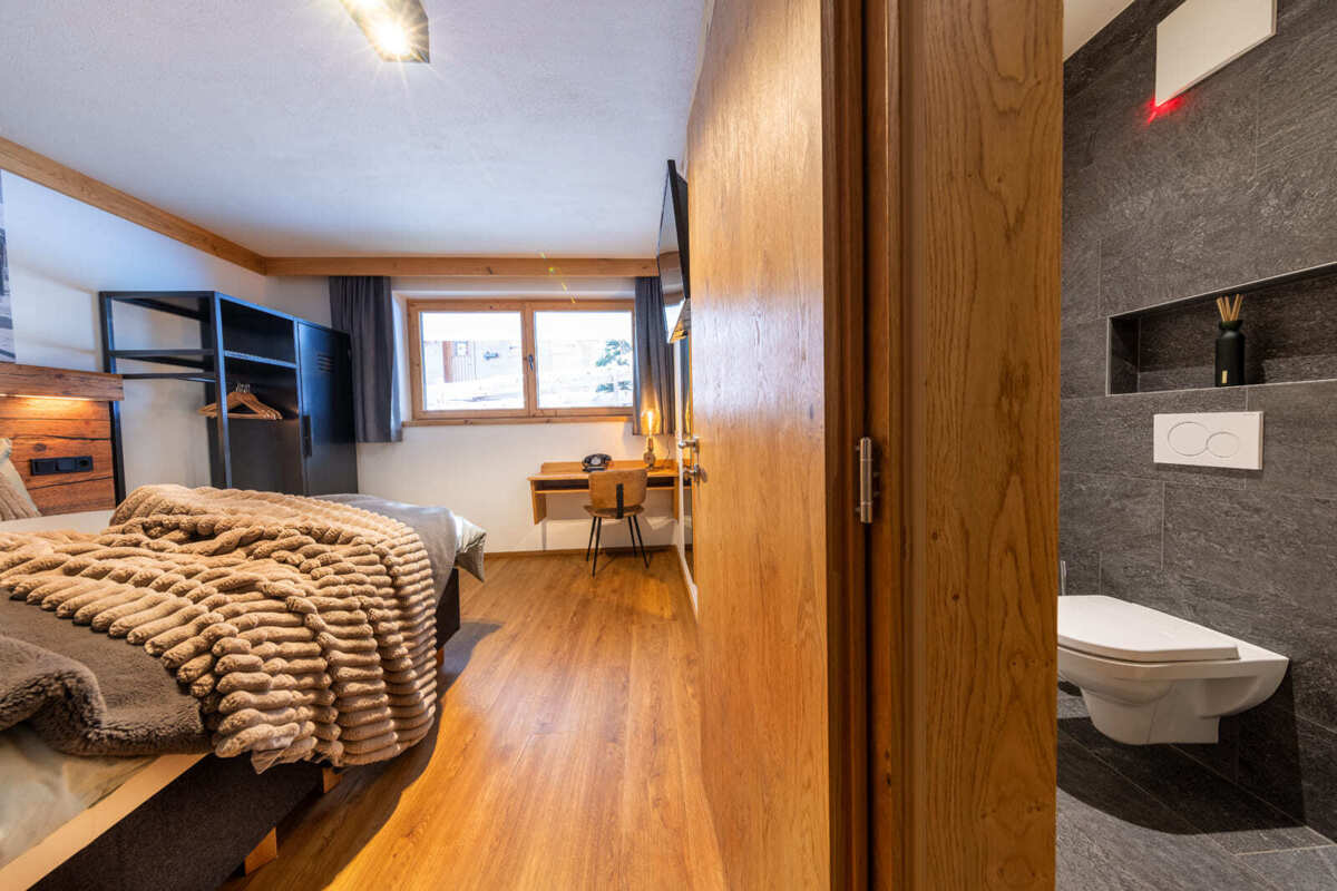 Chalet_Zillertal_Arena_XL_Zimmer_8_3_.jpg