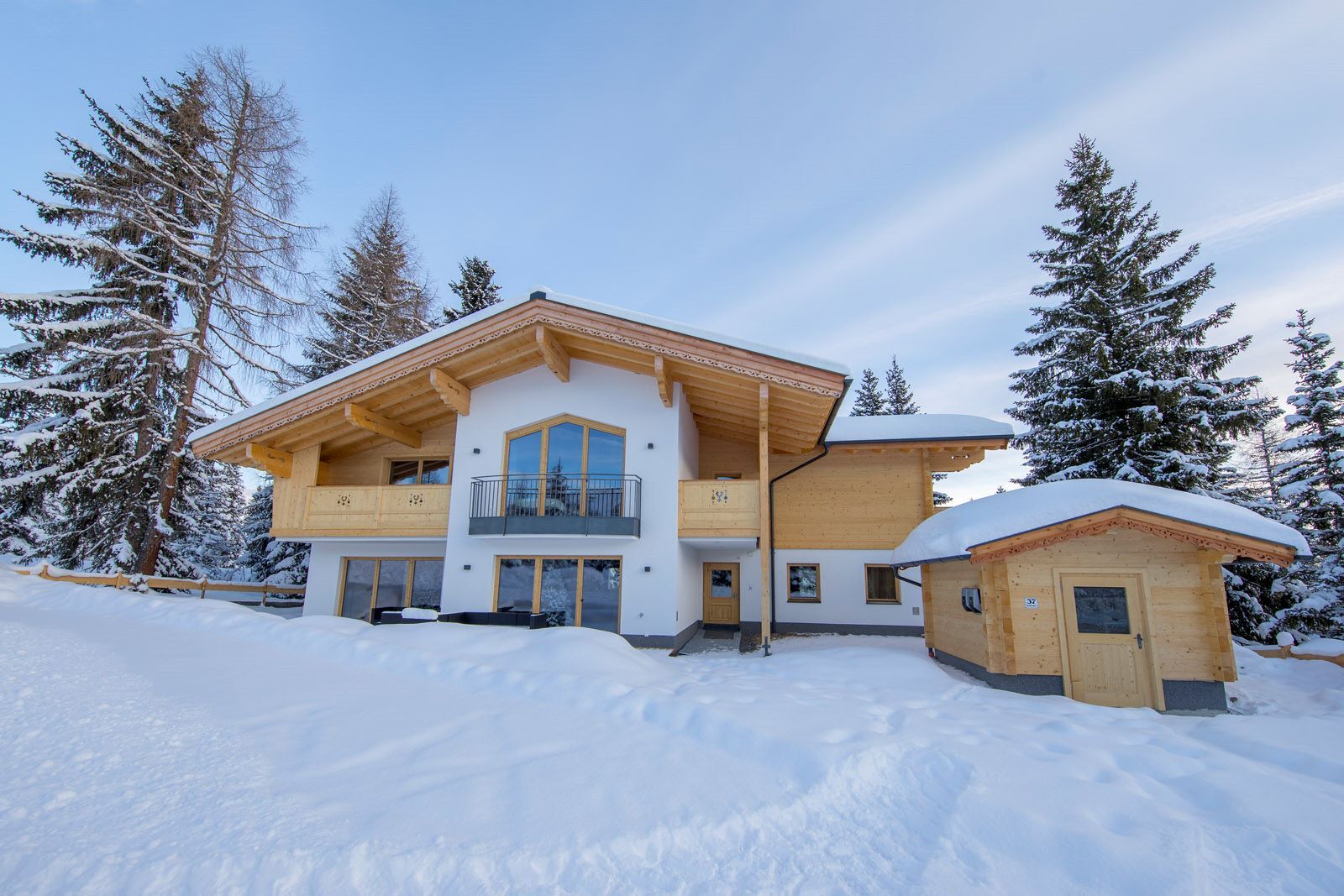 Chalet_Zillertal_Arena_1_14_.jpg Chalet_Zillertal_Arena_1_14_.jpg