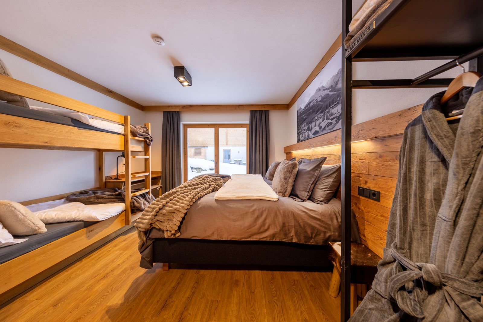 Chalet_Zillertal_Arena_2_49_.jpg Chalet_Zillertal_Arena_2_49_.jpg