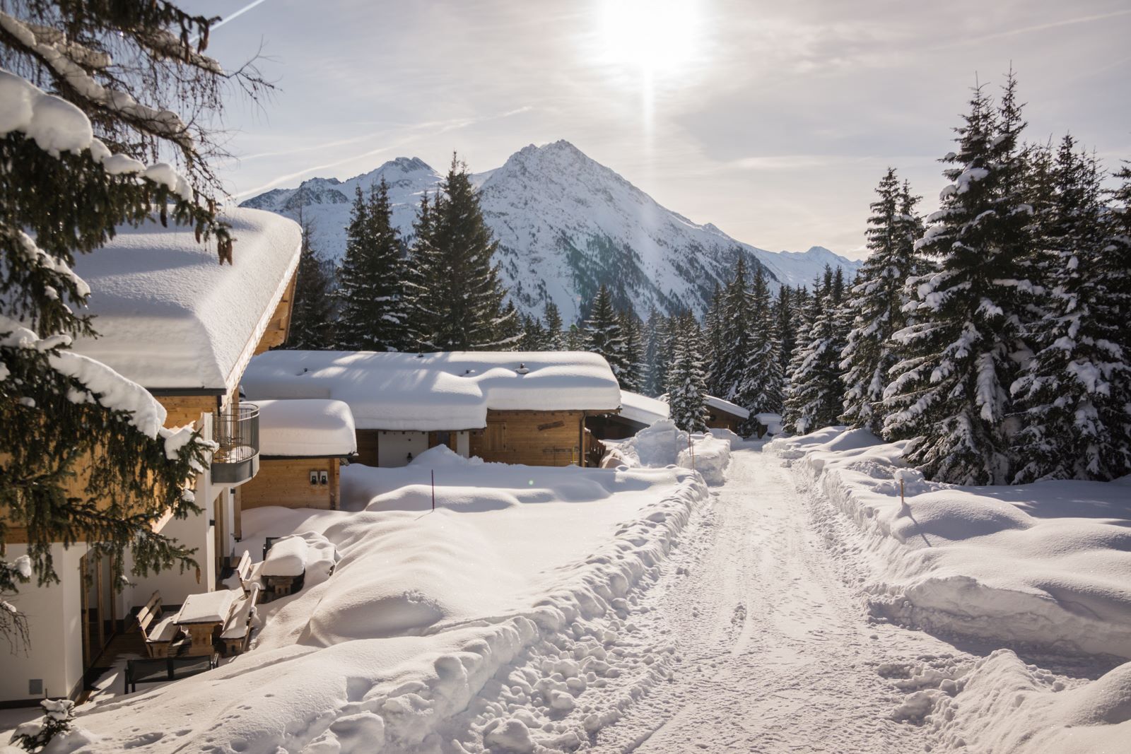 Chalet_Zillertal_Arena_3_16_.jpg Chalet_Zillertal_Arena_3_16_.jpg