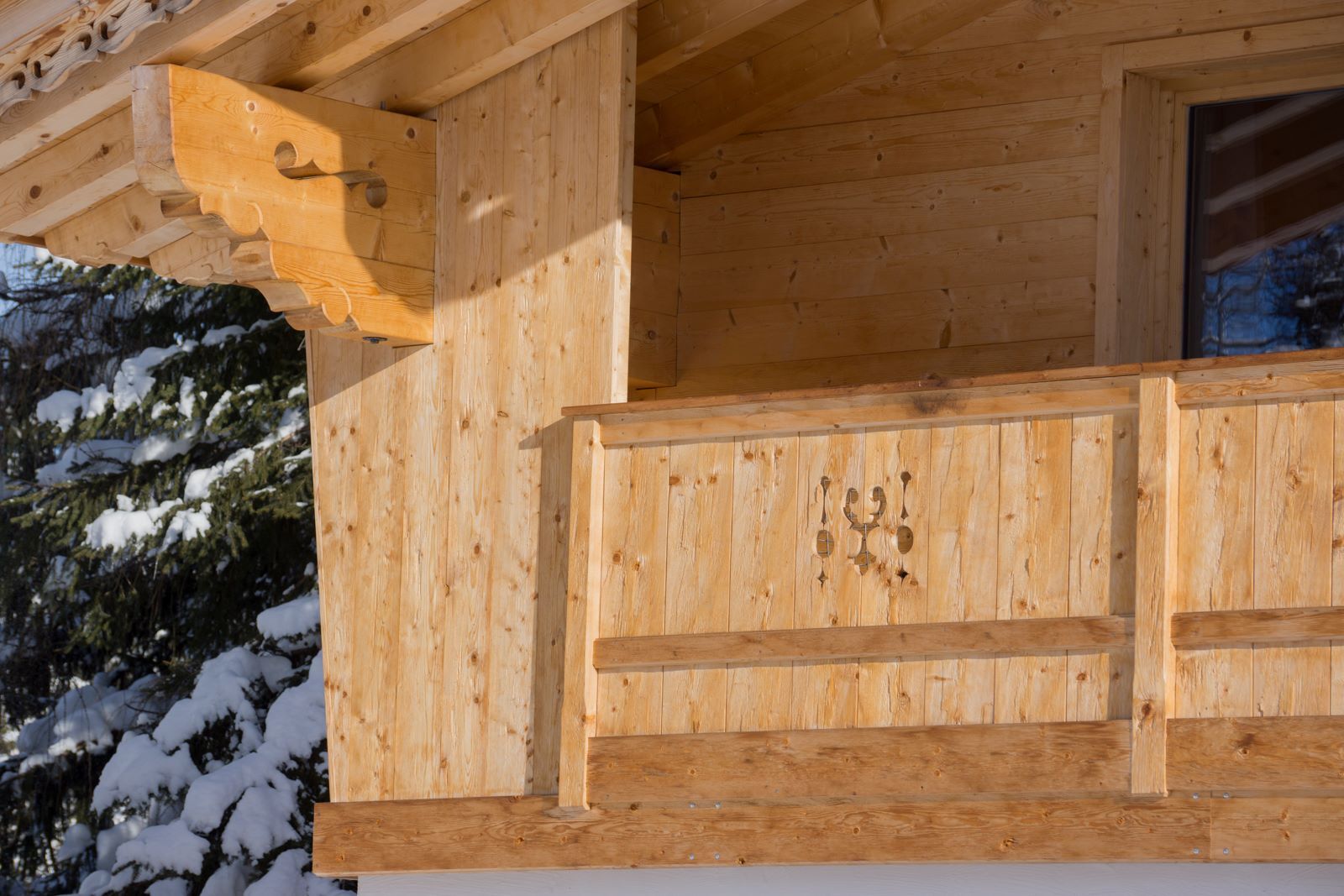 Chalet_Zillertal_Arena_3_19_.jpg Chalet_Zillertal_Arena_3_19_.jpg