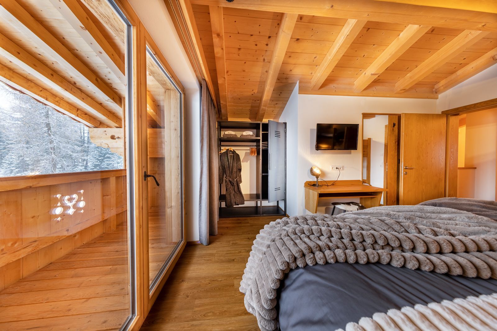 Chalet_Zillertal_Arena_3_36_.jpg Chalet_Zillertal_Arena_3_36_.jpg