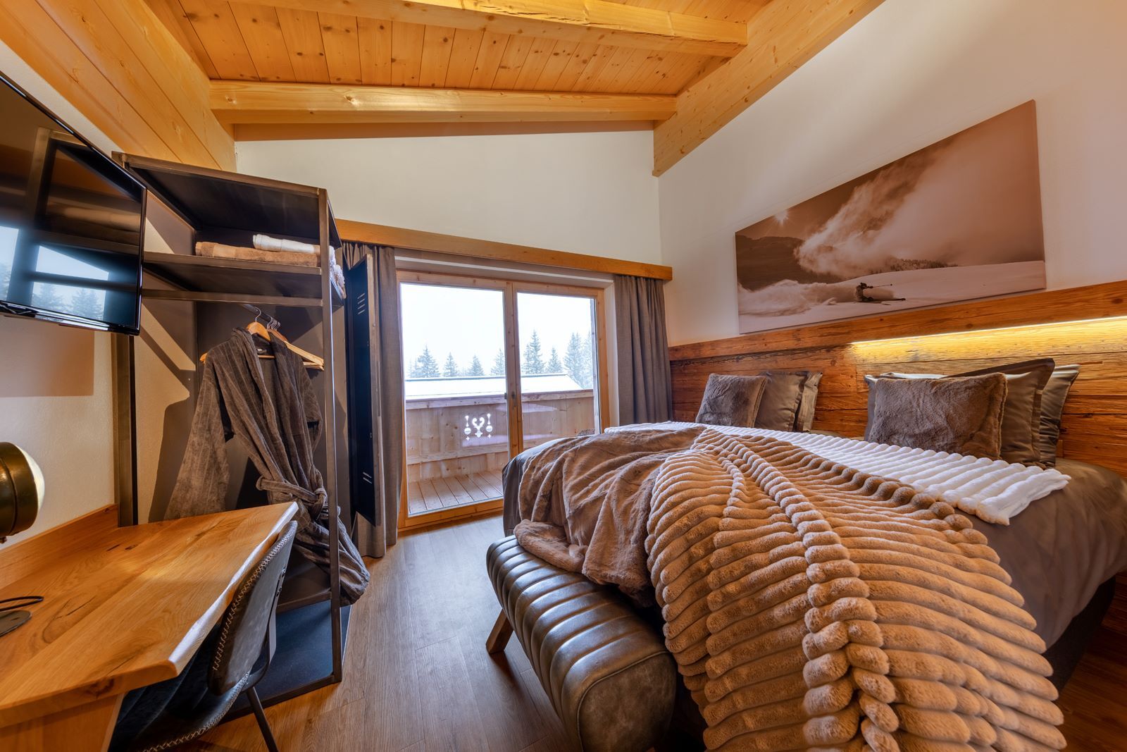 Chalet_Zillertal_Arena_3_37_.jpg Chalet_Zillertal_Arena_3_37_.jpg