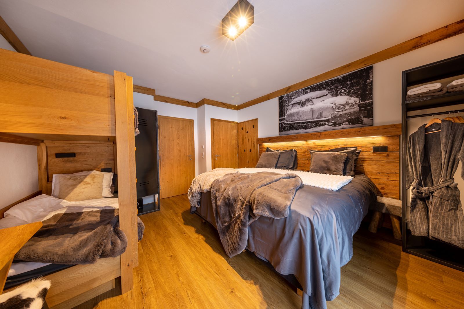 Chalet_Zillertal_Arena_3_40_.jpg Chalet_Zillertal_Arena_3_40_.jpg