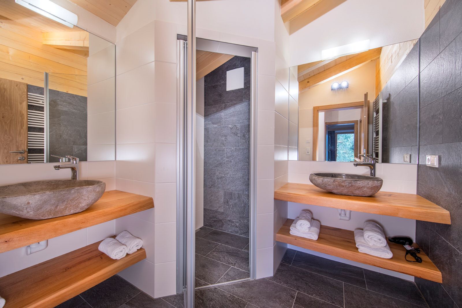 Chalet_Zillertal_Arena_3_61_.jpg Chalet_Zillertal_Arena_3_61_.jpg