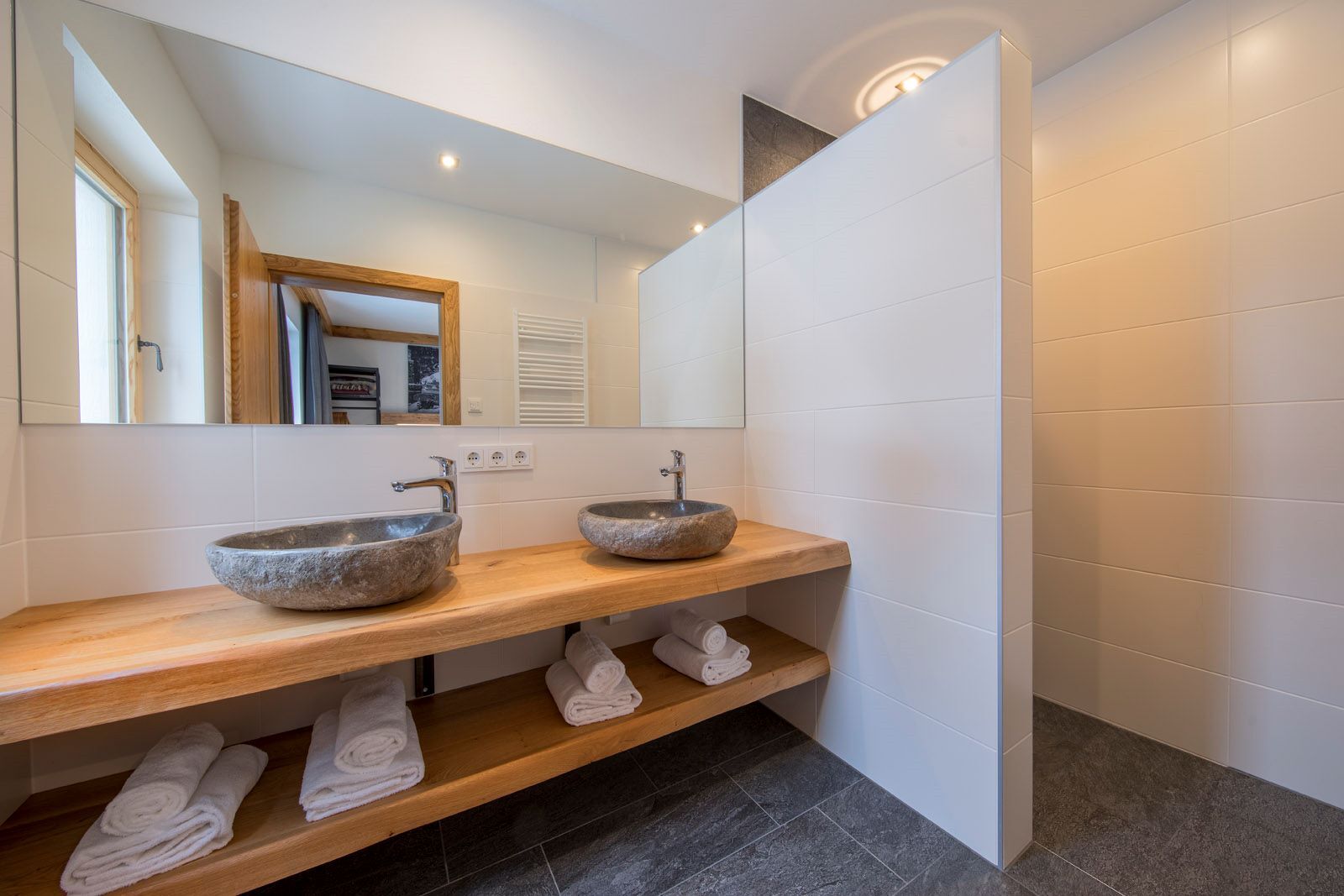 Chalet_Zillertal_Arena_3_62_.jpg Chalet_Zillertal_Arena_3_62_.jpg